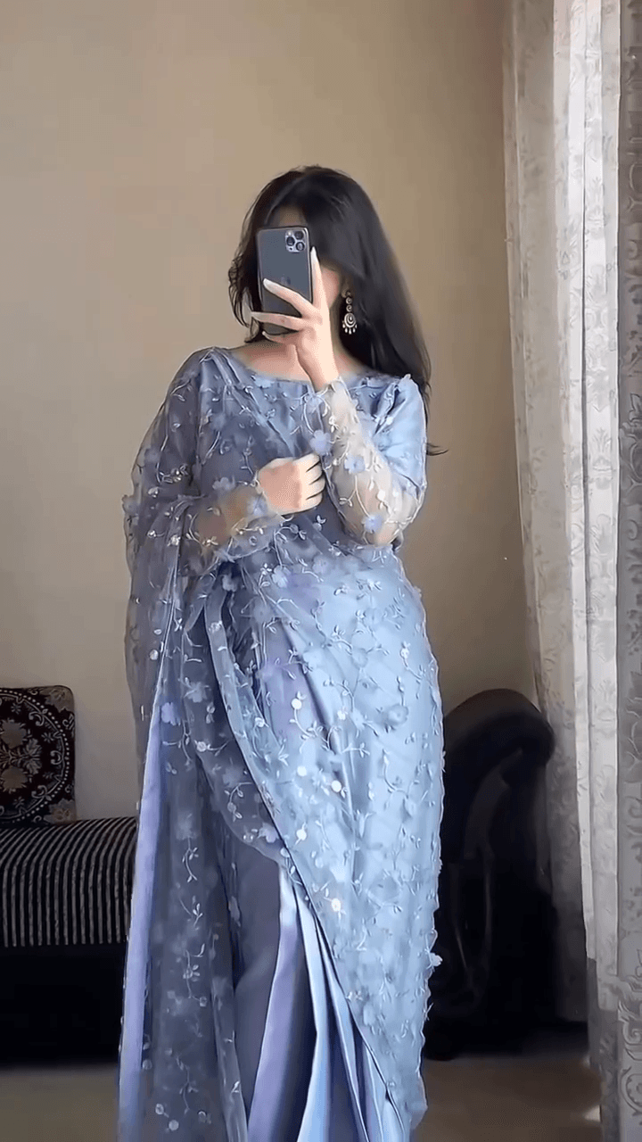 Frosted Lilac Floral Saree