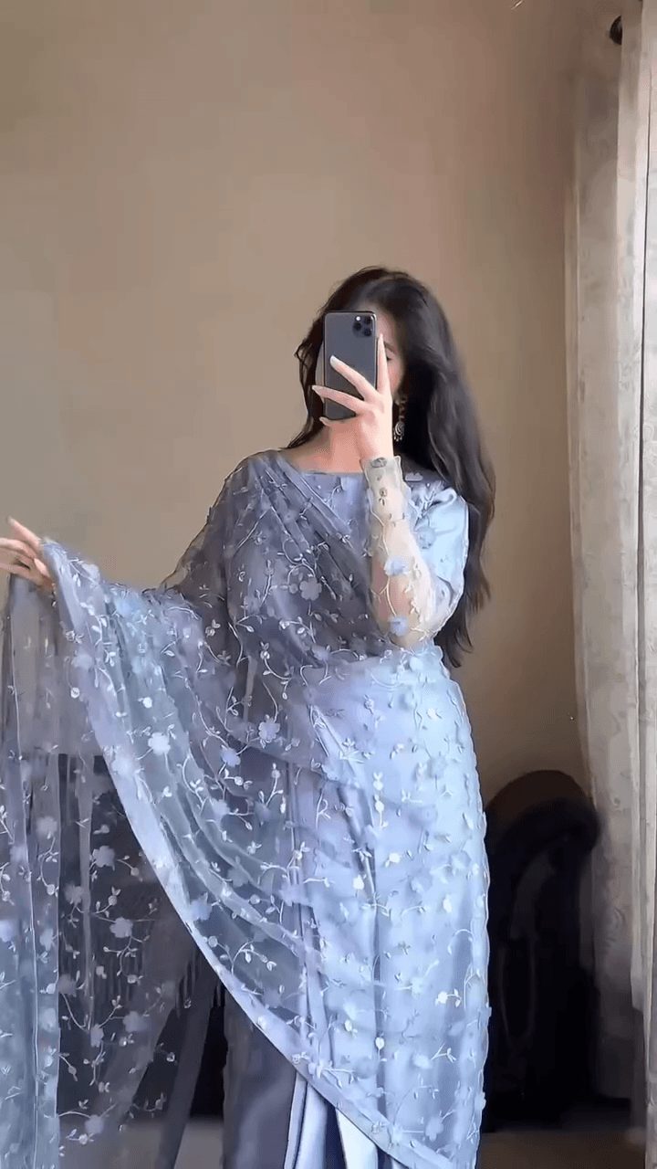 Frosted Lilac Floral Saree